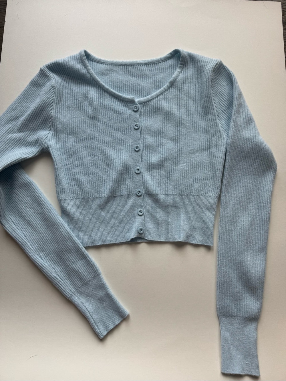 Light Blue Ribbed Button-Front Crop Cardigan xs